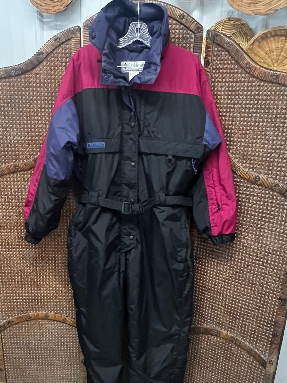 Vintage Columbia sportswear snowsuit women’s large black pink purple retro